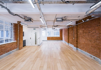 Sub800 (Managed 914 sqft) - 9-10 Great Sutton Street, EC1V - Clerkenwell3